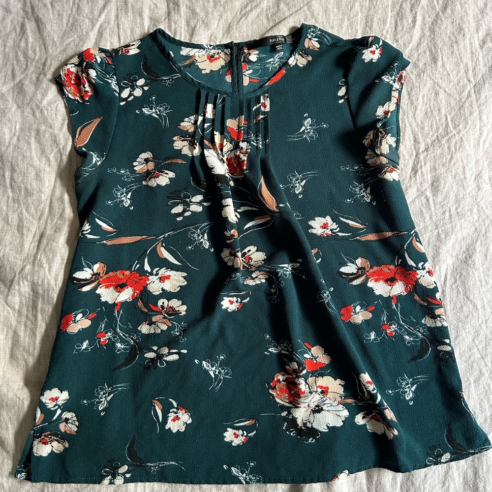 Flown floral blouse